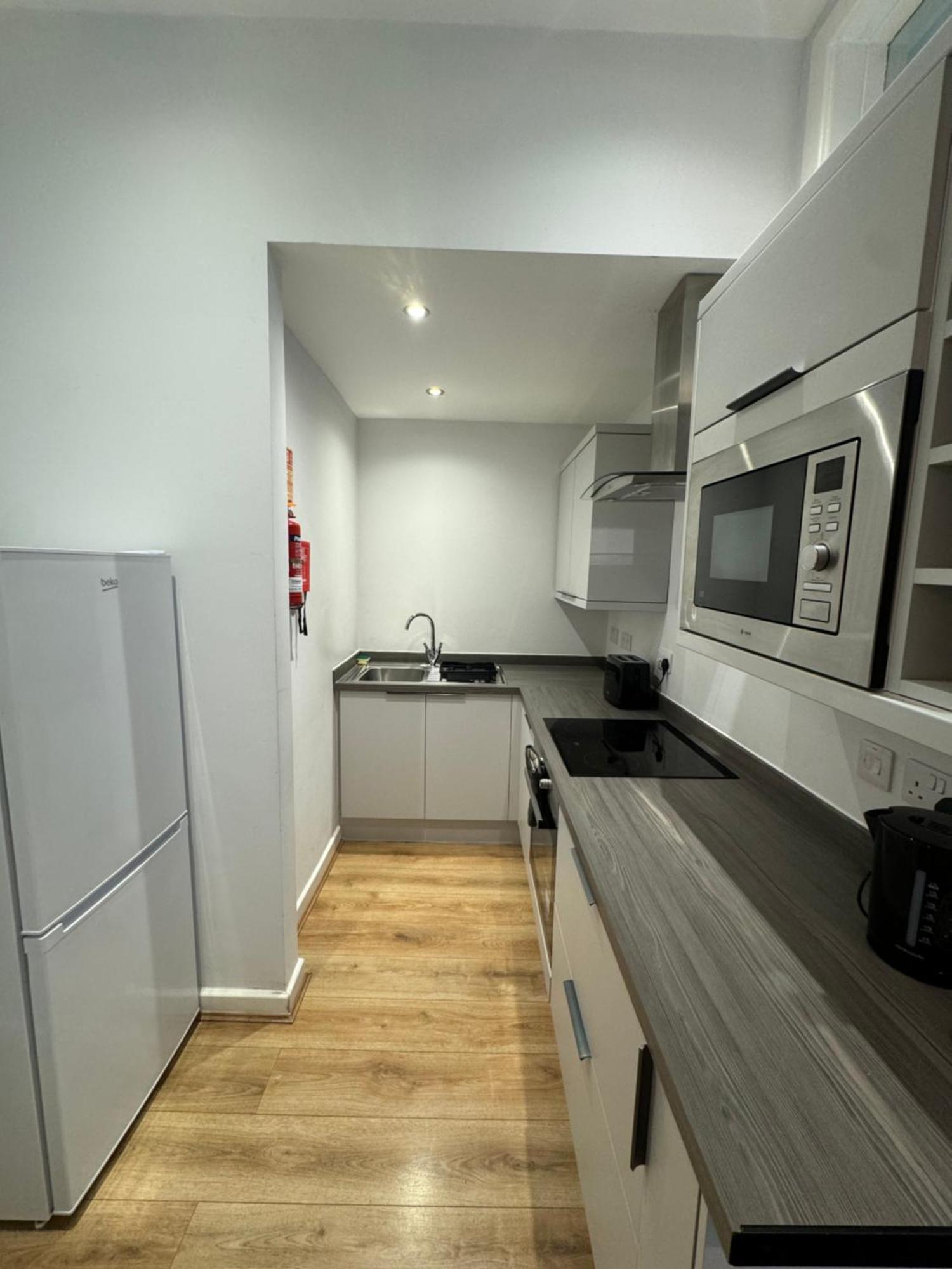 Armyn House Apartments, Your Coastal Escape In פאלמות' מראה חיצוני תמונה